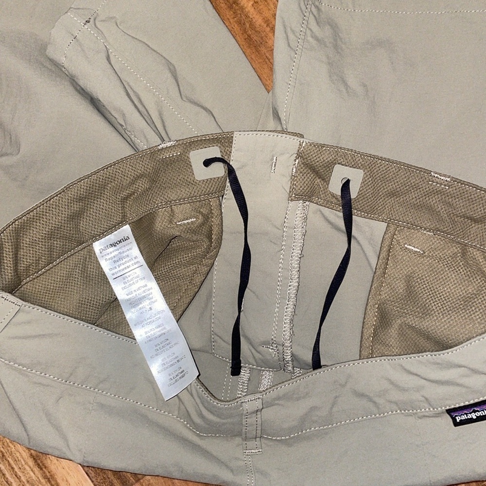 Patagonia women’s 8 medium shorts khaki tan quick dry nylon stretch 7” Outdoor - Picture 5 of 8